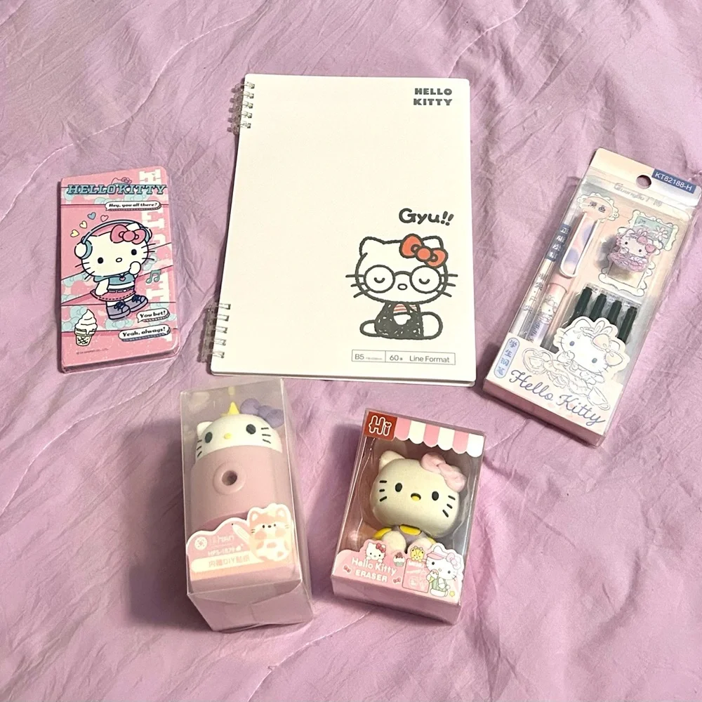 Hello Kitty Notebook Bundle